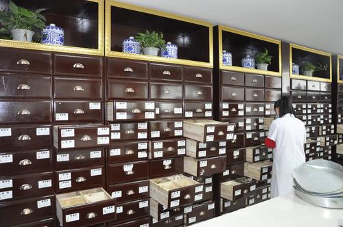 建议从战略角度认识中医药价值