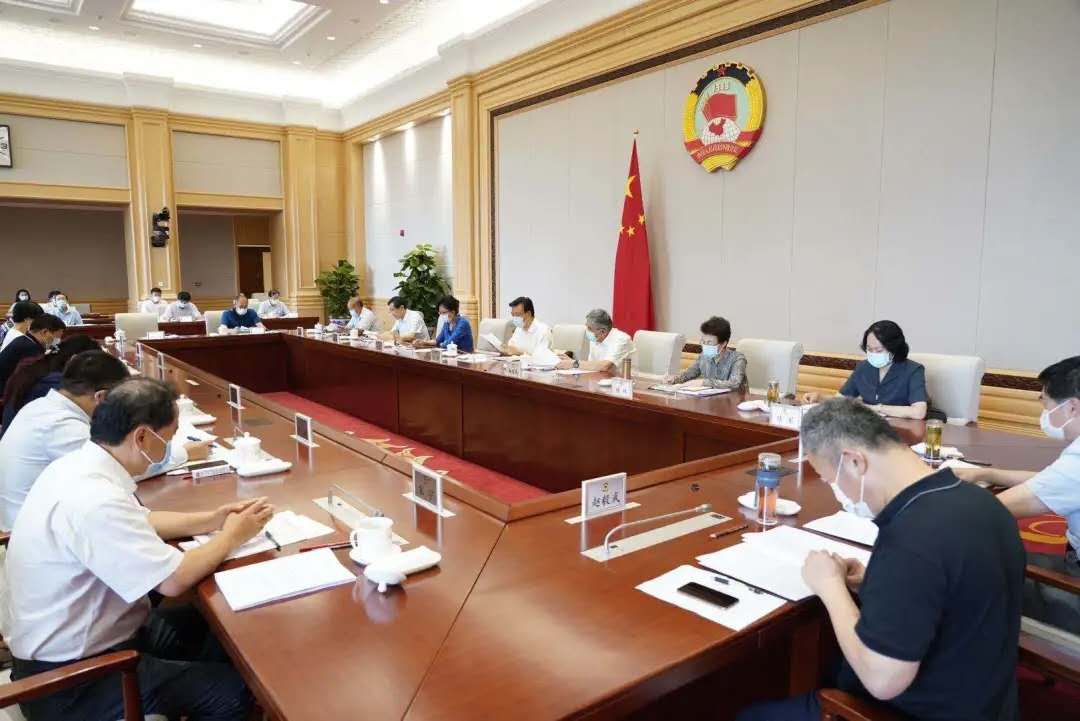 我对下半年经济形势的判断及三点建议