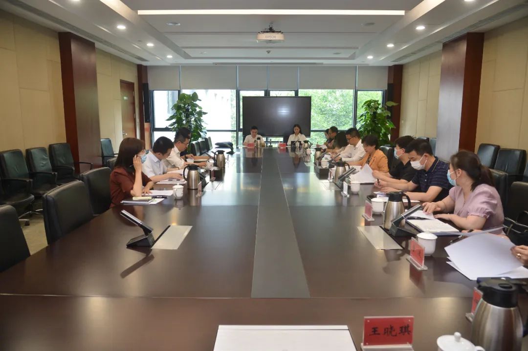振兴国际智库与西城区工商联走访调研北交所