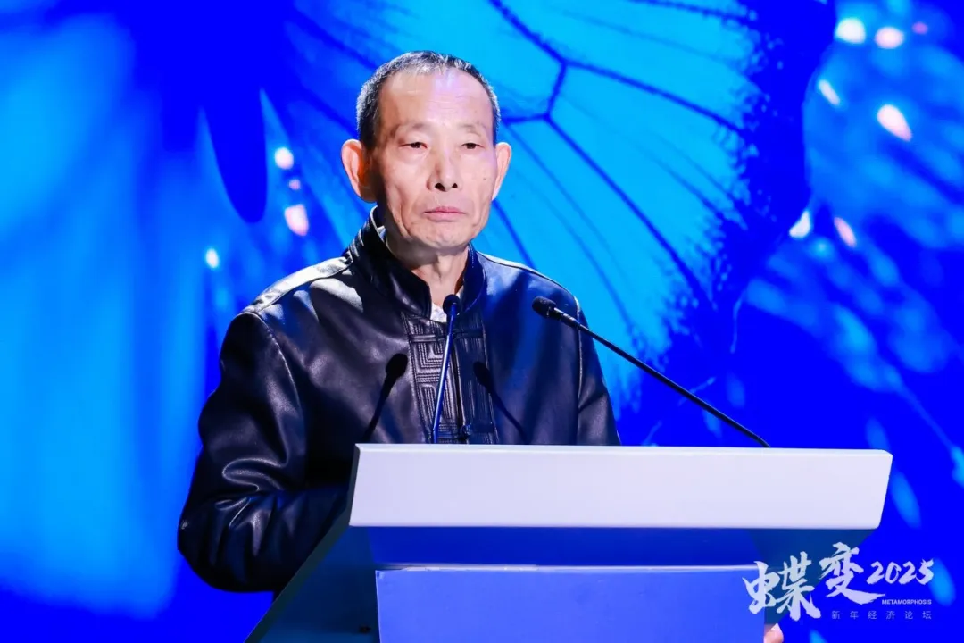 团结反霸是世界当务之急